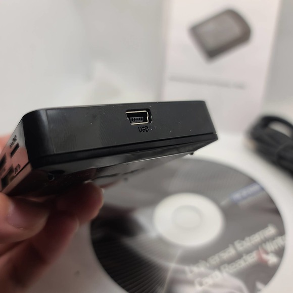 Universal external card reader/writer PC & MAC - Picture 3 of 9